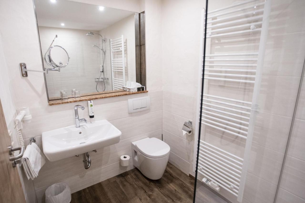 Wellnesshotel Buergerstuben วิลลิงเงิน ภายนอก รูปภาพ